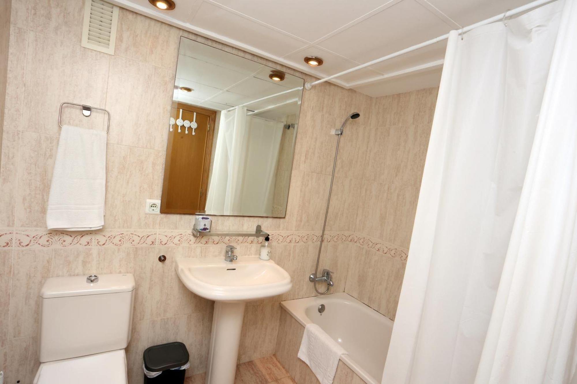Apartamento Dos Habitaciones Primera Linea De Playa Valencia Exteriör bild
