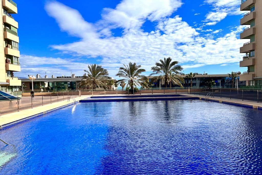 Apartamento Dos Habitaciones Primera Linea De Playa Valencia Exteriör bild